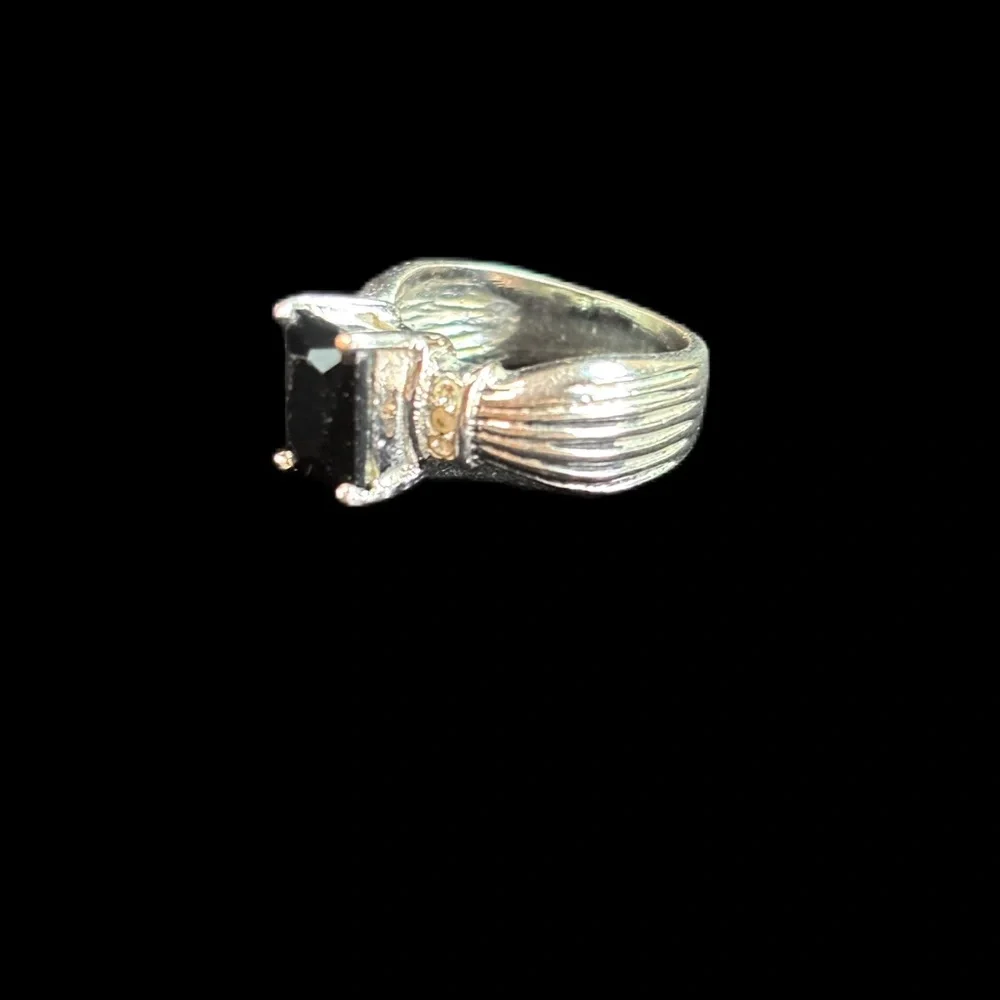 VTG Black and Silver Ring